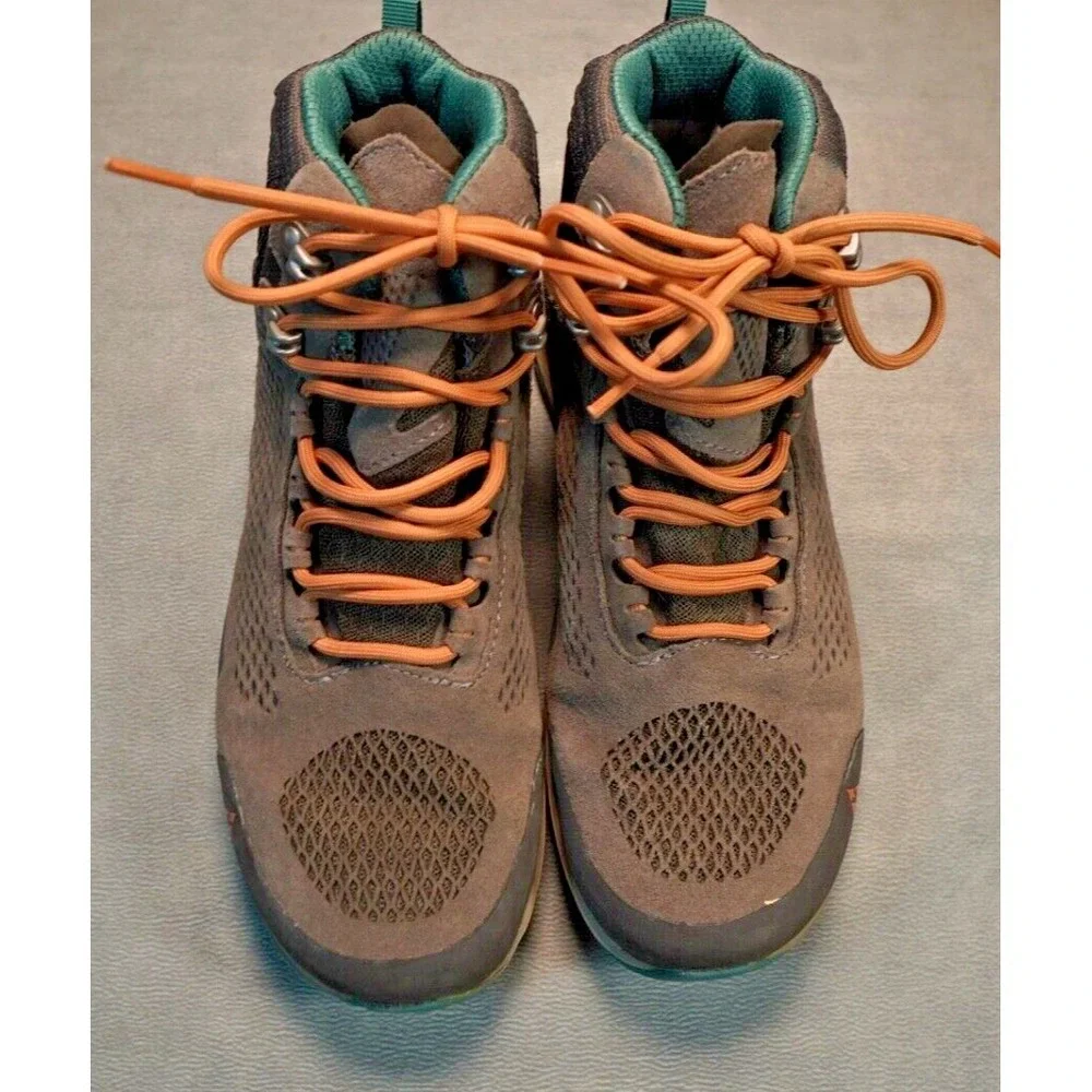 Vasque Womens 8 M Breeze Seude Mid High Hiking Boots Shoes‎ Waterproof Vibram
